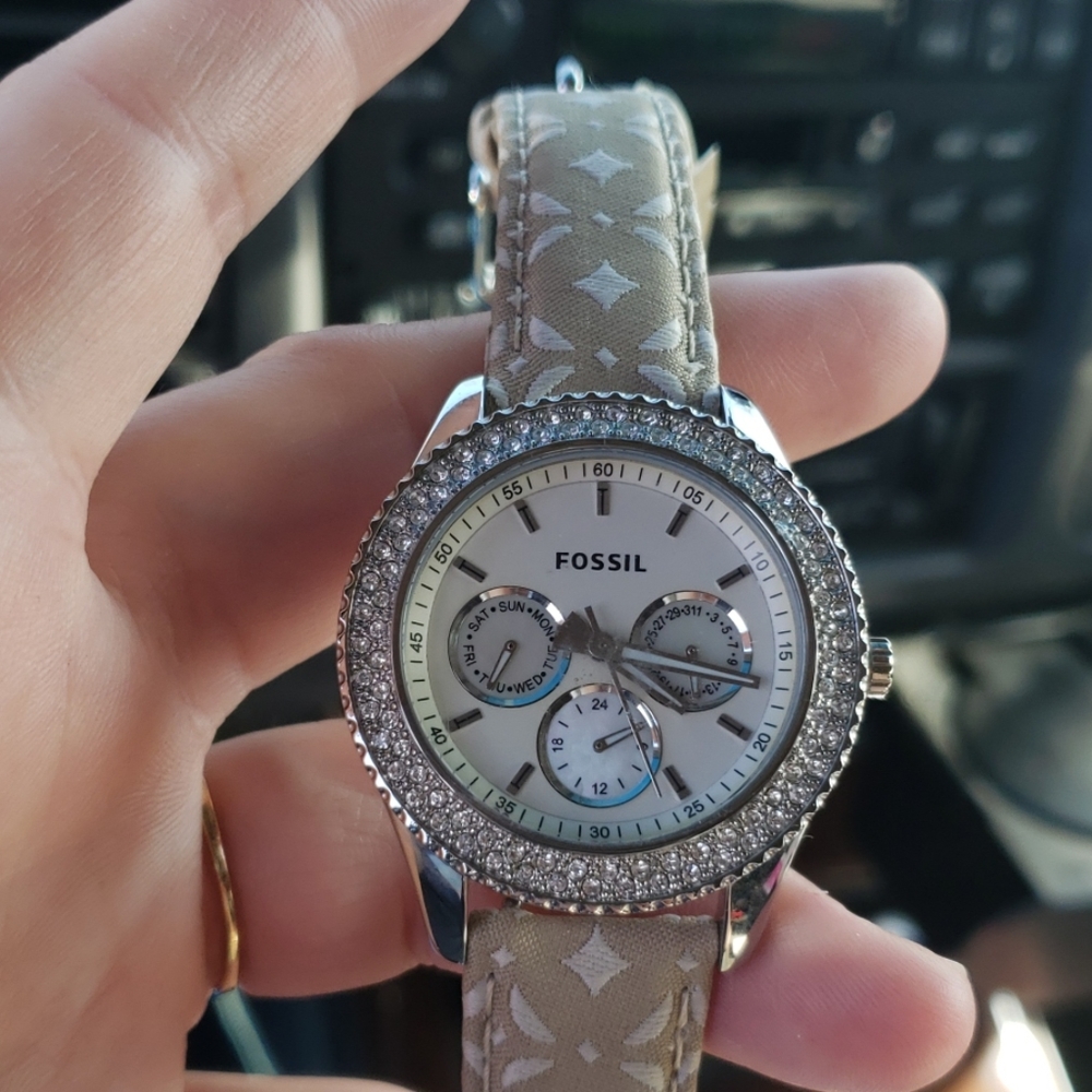 Cloth Fossil watch